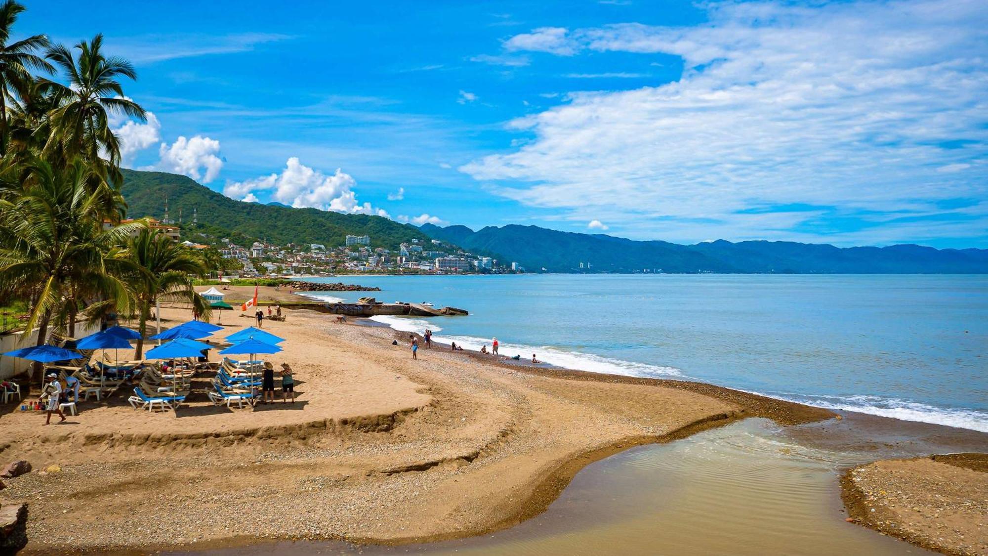 Oceanfront 1br With Balcony - Sea View & Pools Apartamento Puerto Vallarta