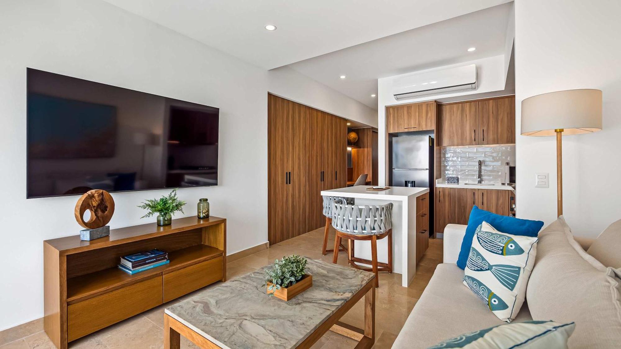 Apartamento Oceanfront 1br With Balcony - Sea View & Pools
