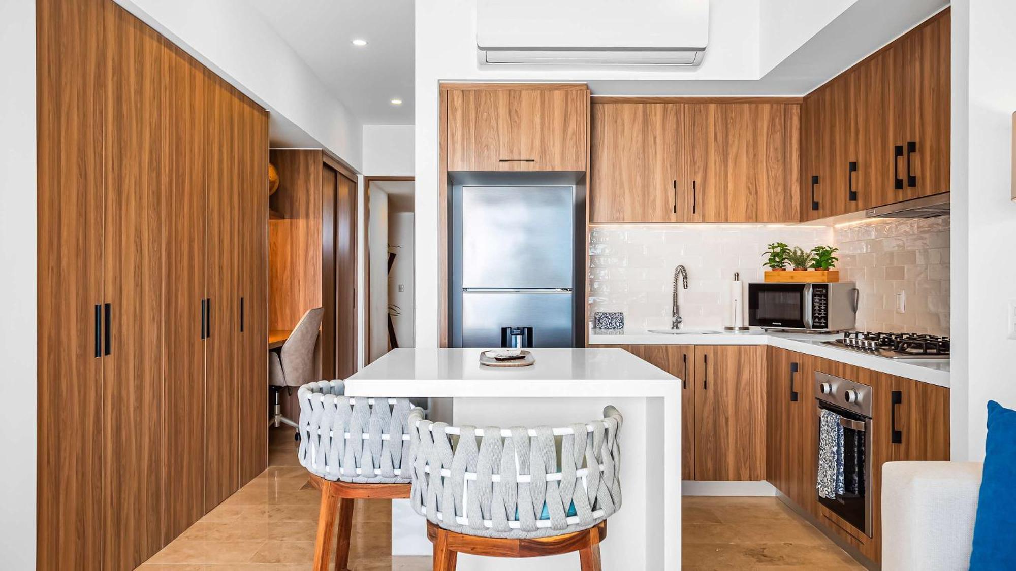 Oceanfront 1br With Balcony - Sea View & Pools Apartamento *